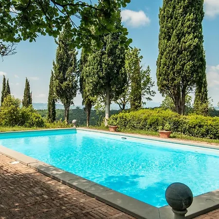 Sleeps 10 Wifi Villa