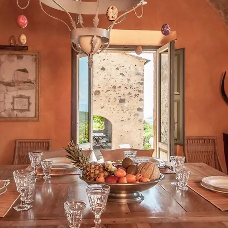 Sleeps 10 Wifi Villa Argiano
