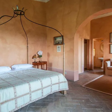 Sleeps 10 Wifi Villa *